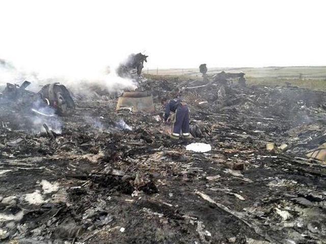 Терористи роблять все для того, щоб розслідування авіакатастрофи не було об’єктивним, — РНБО Терористи роблять все для того, щоб розслідування авіакатастрофи не було об’єктивним, — РНБО