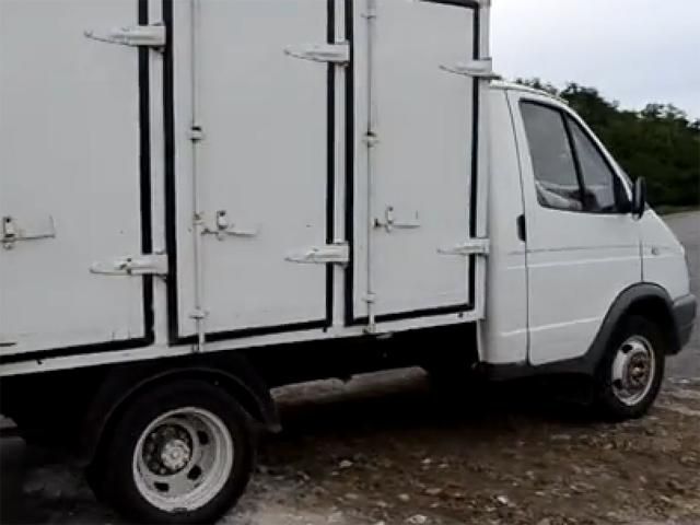 Террористы поставляют оружие в машинах с хлебом, — батальон "Донбасс" Террористы поставляют оружие в машинах с хлебом, — батальон "Донбасс"