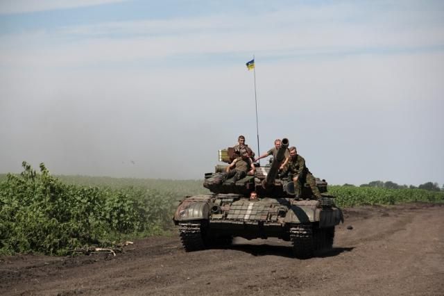 УКРАИНСКИЕ ВОЙСКА ВЗЯЛИ ПОД КОНТРОЛЬ ЮГО-ВОСТОК ЛУГАНСКА УКРАИНСКИЕ ВОЙСКА ВЗЯЛИ ПОД КОНТРОЛЬ ЮГО-ВОСТОК ЛУГАНСКА