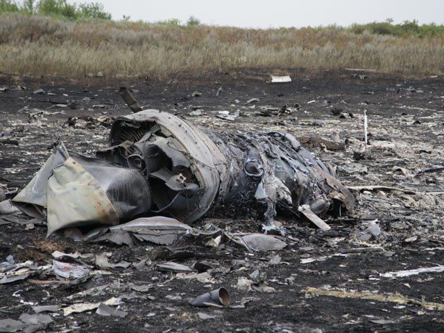 На месте аварии Boeing 777 нашли 186 тел, — спасатели