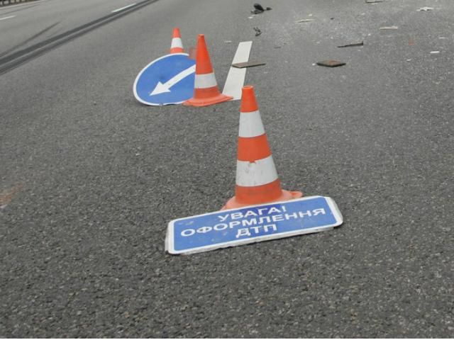 На Кіровоградщині в страшній аварії загинуло 5 людей На Кіровоградщині в страшній аварії загинуло 5 людей