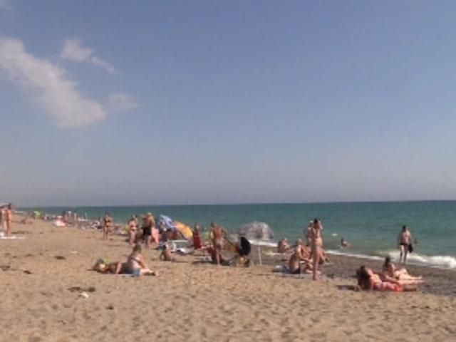 Кримські пляжі тепер пустують Кримські пляжі тепер пустують