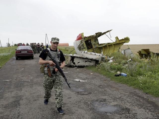 Терористи висунули свої умови допуску міжнародних експертів до місця катастрофи MH17