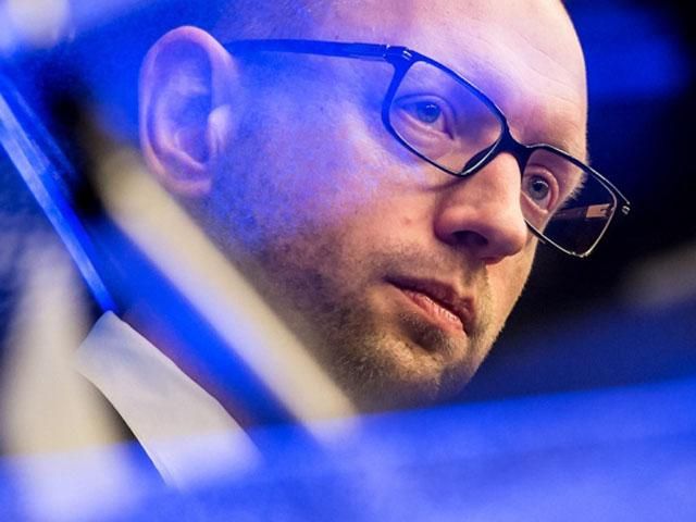 Знайшли тіла 272 пасажирів Boeing 777, — Яценюк Знайшли тіла 272 пасажирів Boeing 777, — Яценюк