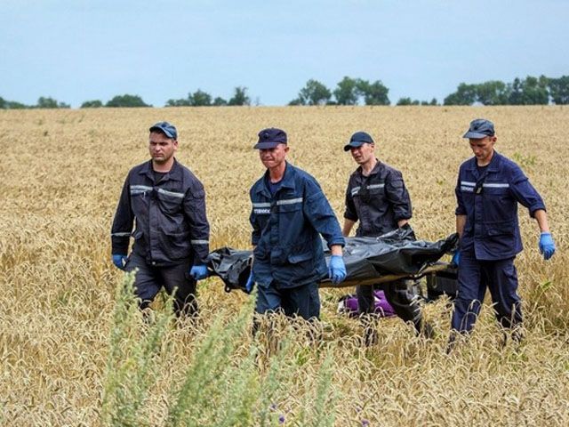 Завершить все мероприятия связанные с телами жертв Boeing 777 планируют в пятницу Завершить все мероприятия связанные с телами жертв Boeing 777 планируют в пятницу