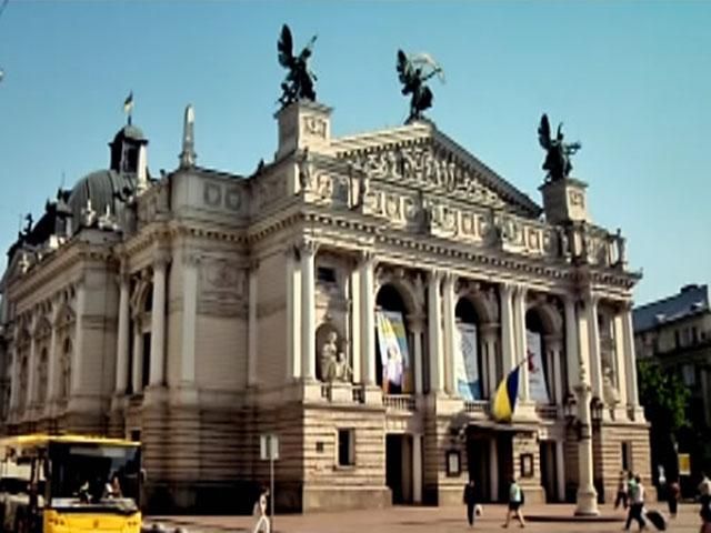 Легенди Львова: найгарніший театр Європи – Оперний театр Легенди Львова: найгарніший театр Європи – Оперний театр