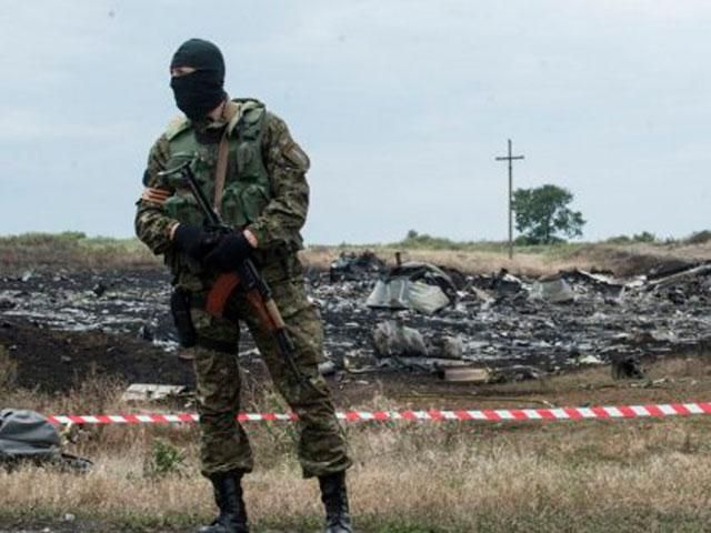 Американская разведка допускает, что пассажирский Boeing боевики сбили случайно Американская разведка допускает, что пассажирский Boeing боевики сбили случайно