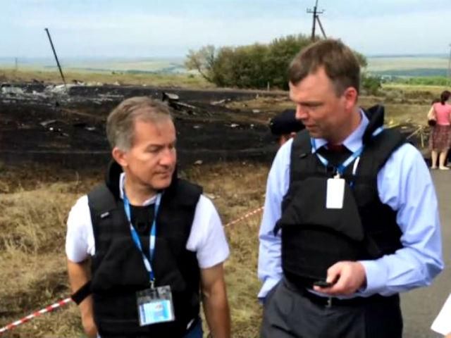 Сьогодні в Нідерланди привезуть тіла загиблих внаслідок аварії "Боїнга 777" Сьогодні в Нідерланди привезуть тіла загиблих внаслідок аварії "Боїнга 777"