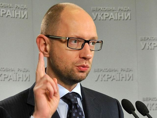 Протягом 10-ти днів на розгляд Кабміну буде подано список санкцій проти Росії, — Яценюк