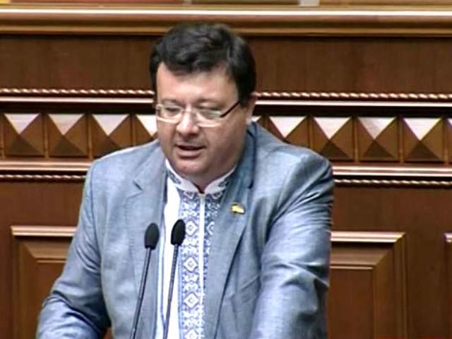 Краще уряду подати у відставку, ніж ґвалтувати Раду, — Павловський про зміни до бюджету Краще уряду подати у відставку, ніж ґвалтувати Раду, — Павловський про зміни до бюджету