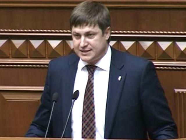 Під час перевезення через кордон Савченко хотіли перевербувати, — свободівець Під час перевезення через кордон Савченко хотіли перевербувати, — свободівець