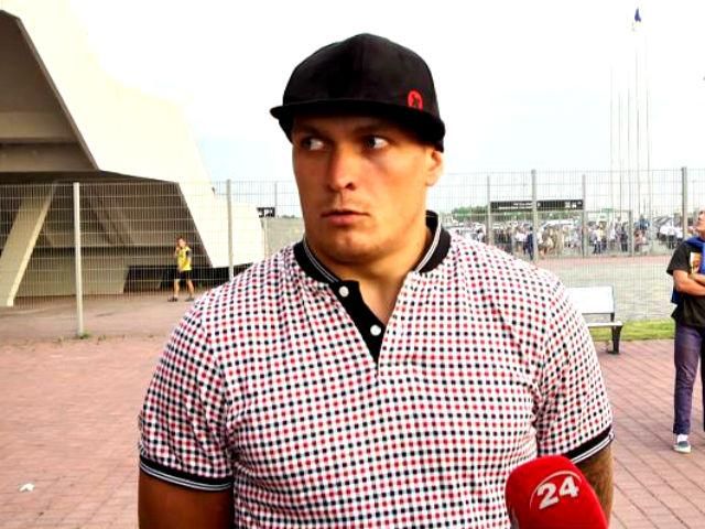 Бокс. Усик свій наступний бій проведе у Львові Бокс. Усик свій наступний бій проведе у Львові