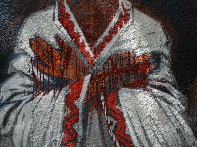 В Полтаве осквернили памятник Небесной сотни (Фото) В Полтаве осквернили памятник Небесной сотни (Фото)