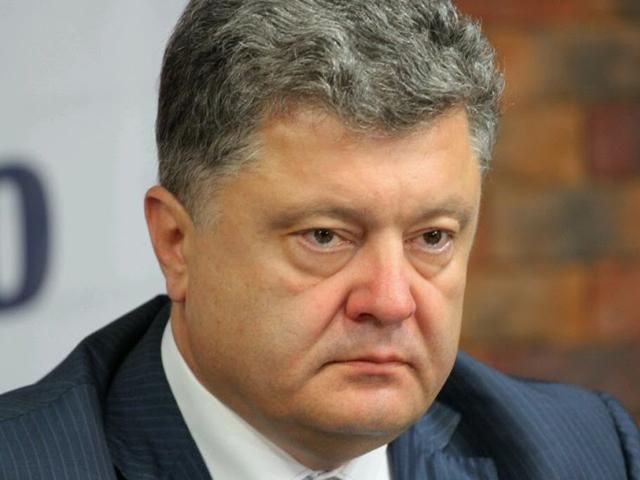 Выход нардепов из коалиции не должен парализовать работу парламента, — Порошенко