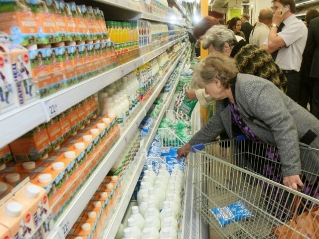 Россия с понедельника запретит ввоз молочной продукции из Украины, — источник