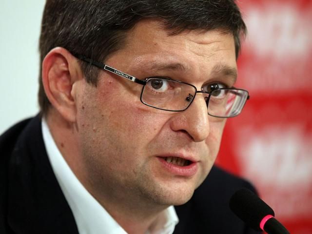 В УДАРі називають незаконним призначення Гройсмана т.в.о. прем’єра В УДАРі називають незаконним призначення Гройсмана т.в.о. прем’єра