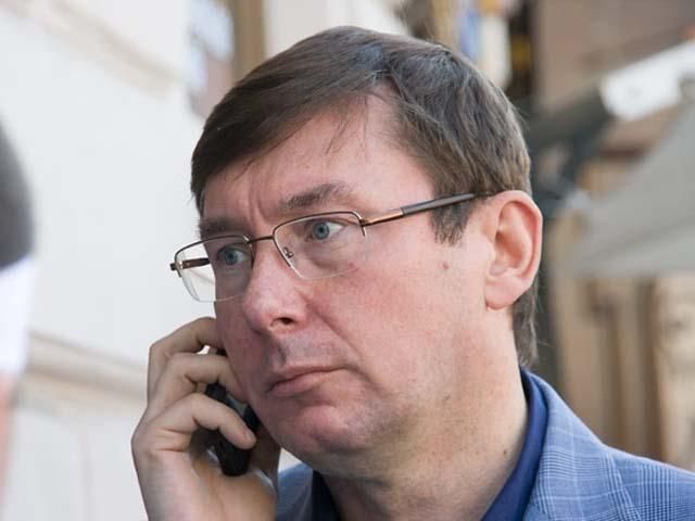 Это еще не прямое вторжение РФ, — Луценко Это еще не прямое вторжение РФ, — Луценко