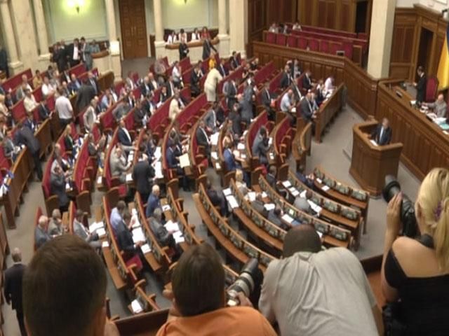 Хроника недели: расследование самолета продолжается, обстрелы со стороны РФ продолжаются Хроника недели: расследование самолета продолжается, обстрелы со стороны РФ продолжаются