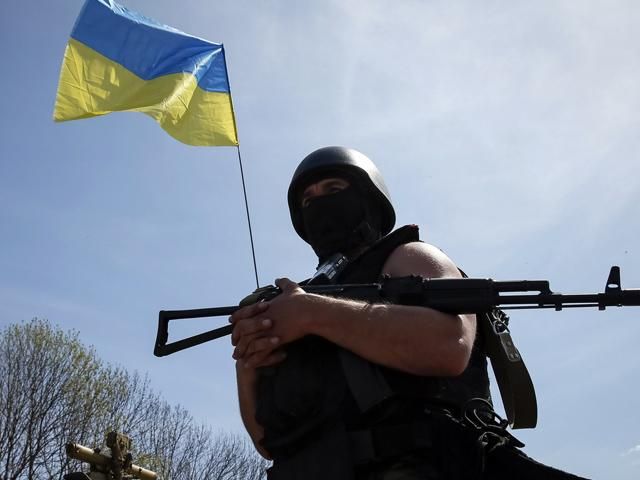 С КПП "Должанский" России доставили менее 10 раненых силовиков С КПП "Должанский" России доставили менее 10 раненых силовиков