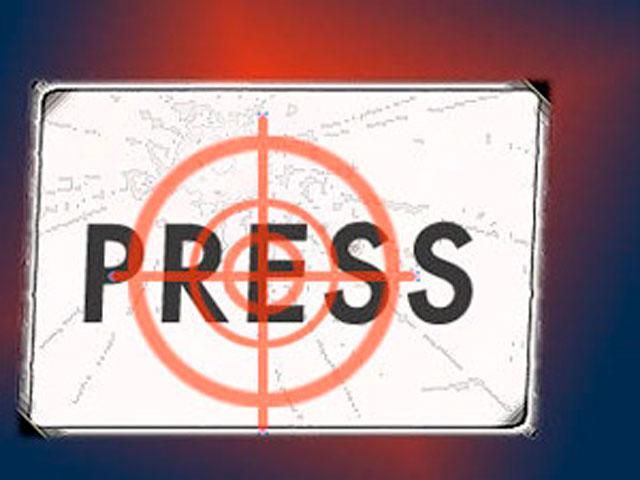 Терористи обстріляли журналістку в зоні АТО: вона у важкому стані