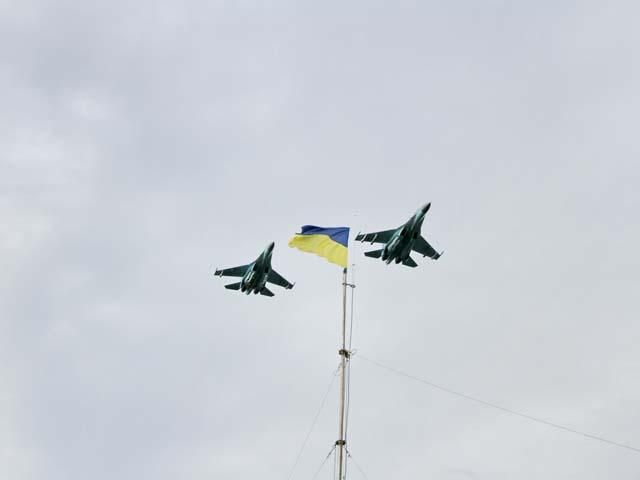 Українська авіація завдала низку ударів по позиціях бойовиків Українська авіація завдала низку ударів по позиціях бойовиків