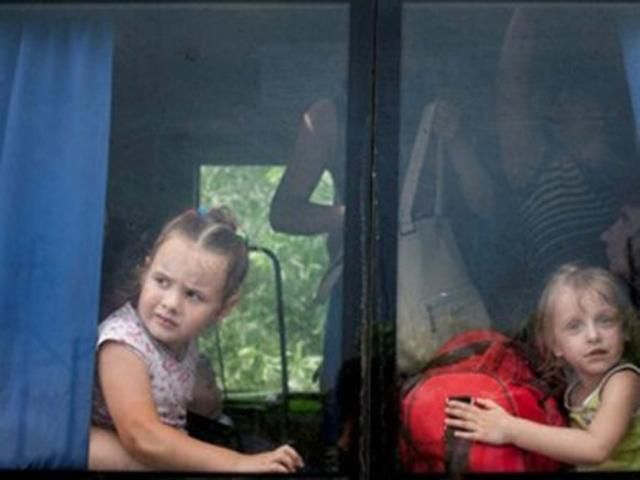 Терористи надалі тримають дітей-сиріт у заручниках, — Шкіряк Терористи надалі тримають дітей-сиріт у заручниках, — Шкіряк