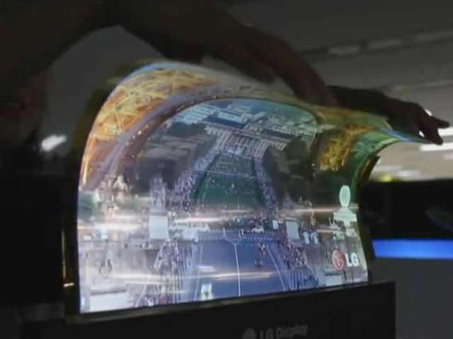 Гибкий и прозрачный дисплей, управление лампами с сматрфонов и планшет для геймеров Гибкий и прозрачный дисплей, управление лампами с сматрфонов и планшет для геймеров