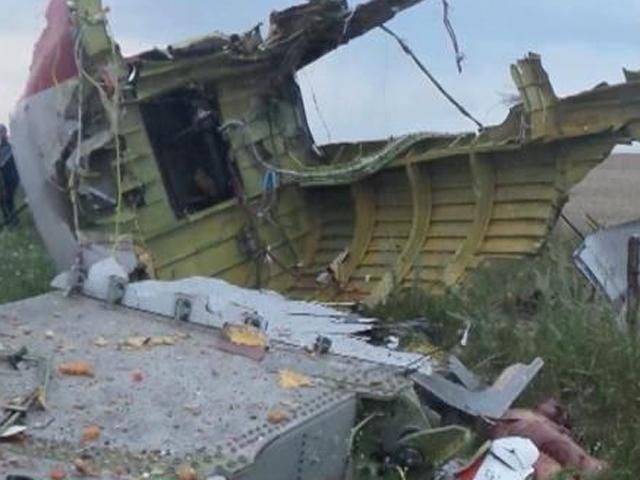 Україна та Нідерланди підписали угоду "Про міжнародну гуманітарну місію поліцейських" Україна та Нідерланди підписали угоду "Про міжнародну гуманітарну місію поліцейських"