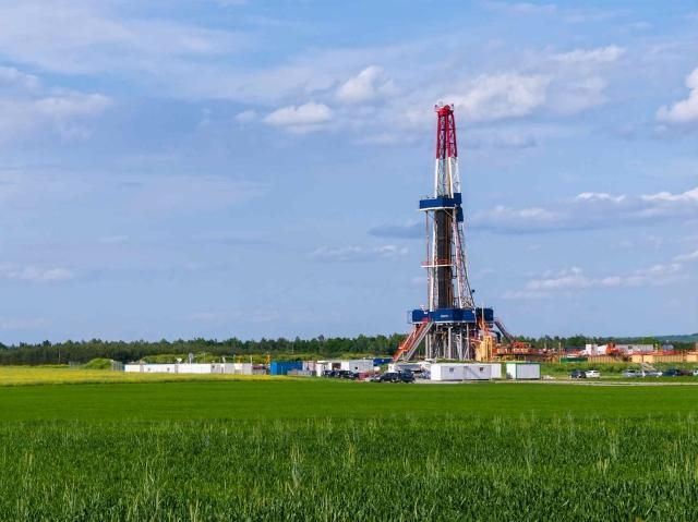 Великобритания отменила запрет на добычу сланцевого газа Великобритания отменила запрет на добычу сланцевого газа