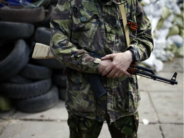 У Донецькій обласній лікарні терористи влаштували штаб і госпіталь У Донецькій обласній лікарні терористи влаштували штаб і госпіталь