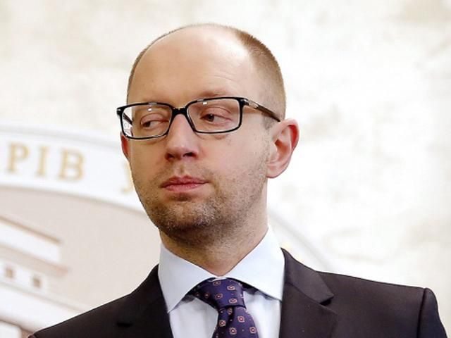 Рада залишила Яценюка на посаді прем’єра