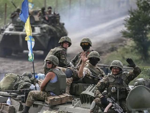 Відтепер держава стягуватиме 1,5% від доходів громадян на потреби армії Відтепер держава стягуватиме 1,5% від доходів громадян на потреби армії