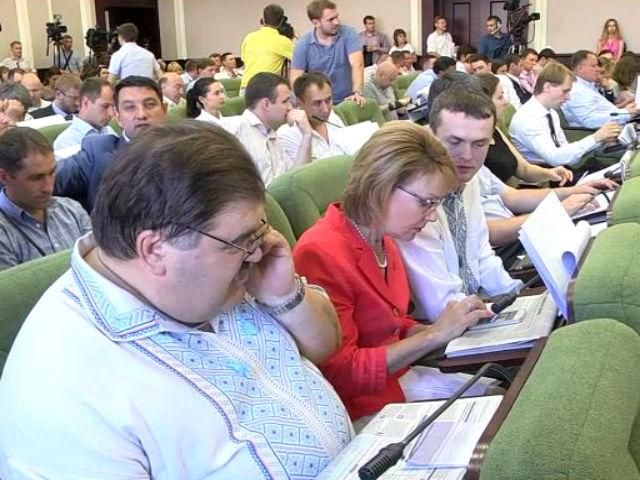 Киевсовет решил сэкономить средства из бюджета города более чем на миллиард гривен