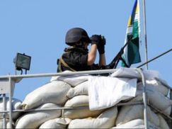 Найяскравіші кадри 31 липня: прикриття АТО з моря, інспектори ОБСЄ на місці падіння Боїнга 