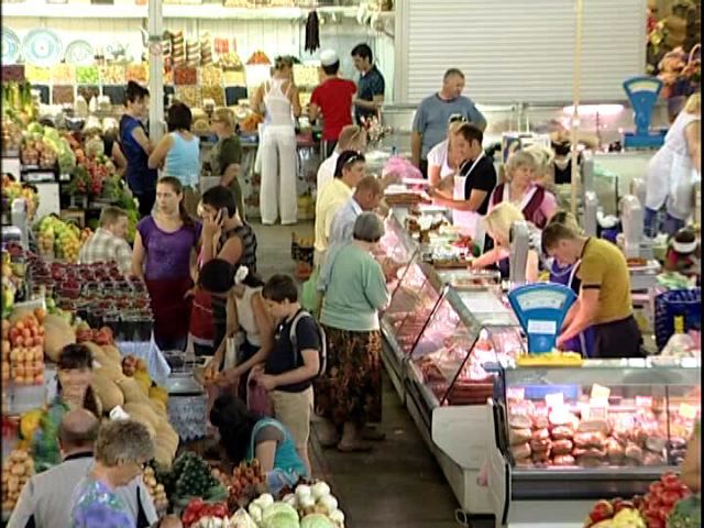 Якщо гривня буде стабільною, харчі в Україні не дорожчатимуть, — експерт Якщо гривня буде стабільною, харчі в Україні не дорожчатимуть, — експерт