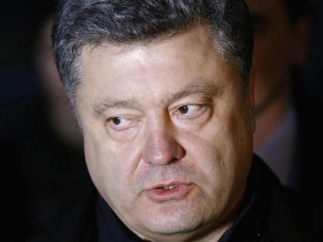 Порошенко: Пишаюся тим, що за мого президентства КПУ припинила своє існування