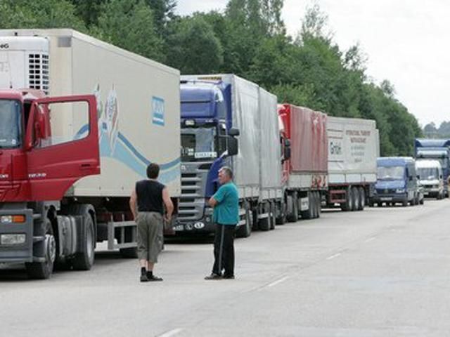 Россия блокирует ввоз в Крым украинского продовольствия, — фискальная служба Россия блокирует ввоз в Крым украинского продовольствия, — фискальная служба