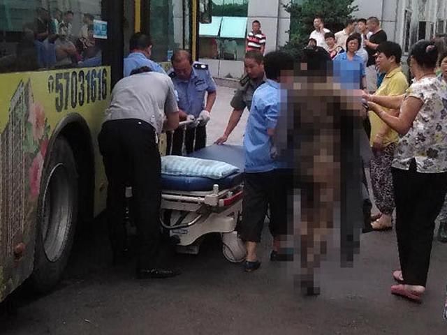 Взрыв на фабрике в Китае: более 60 погибших Взрыв на фабрике в Китае: более 60 погибших