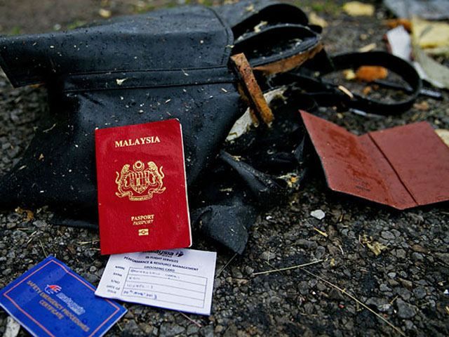 Місія міжнародних спостерігачів та експертів прибула на місце авіакатастрофи Boeing Місія міжнародних спостерігачів та експертів прибула на місце авіакатастрофи Boeing