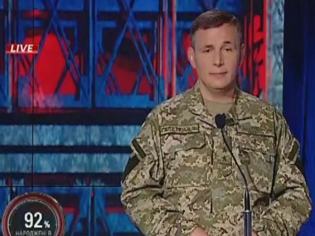 Военные на границе не дают пройти колоннам из России, — Гелетей Военные на границе не дают пройти колоннам из России, — Гелетей