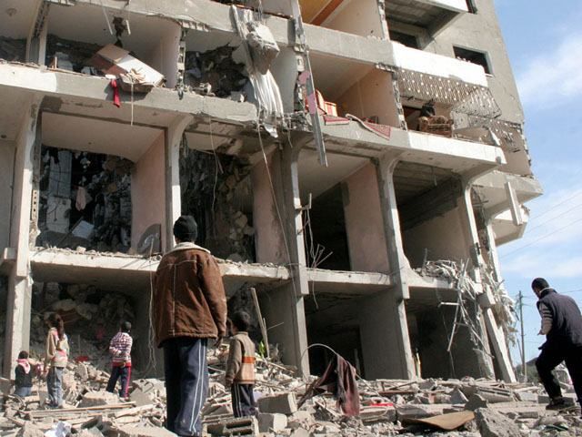 В секторе Газа за сутки погибло более 100 человек