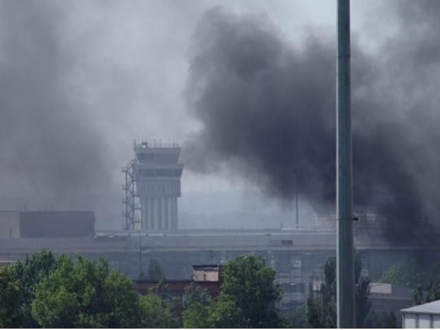 В районі Мар'їнки чути вибухи 