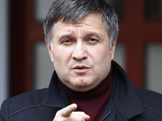 Аваков про Кернеса: Бажаю йому духовного одужання Аваков про Кернеса: Бажаю йому духовного одужання