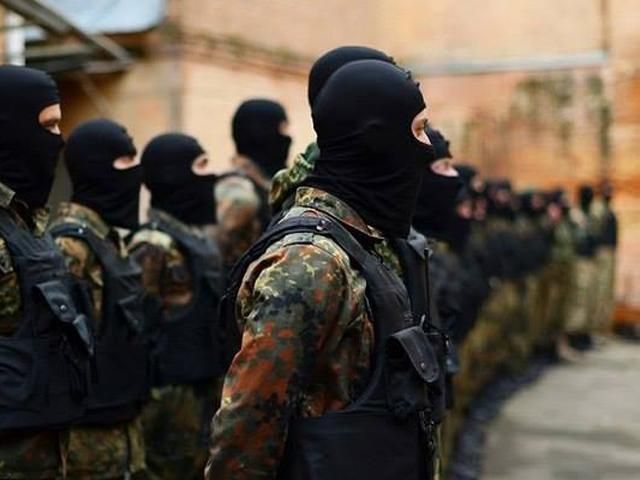 Батальон "Азов" уничтожил блокпост боевиков вблизи Донецка (Видео) Батальон "Азов" уничтожил блокпост боевиков вблизи Донецка (Видео)