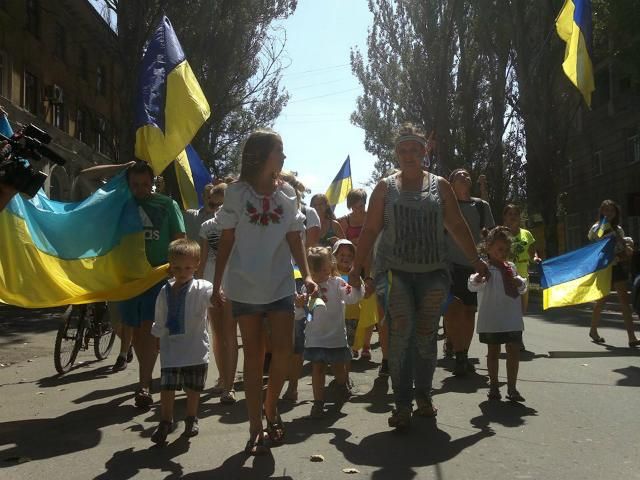 В Славянске состоялся патриотический митинг за Украину (Фото. Видео)