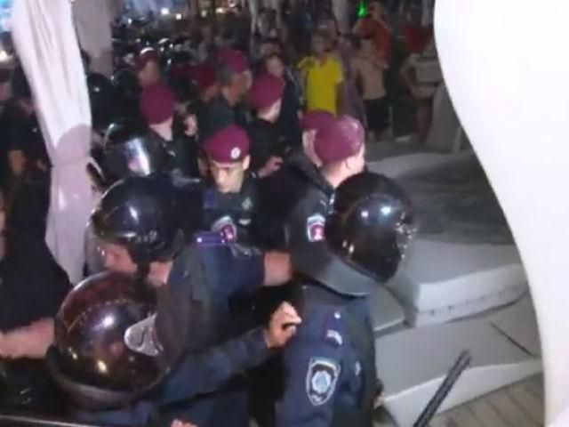 Одеські активісти вимагають покарати міліціонерів, які перевищили повноваження
