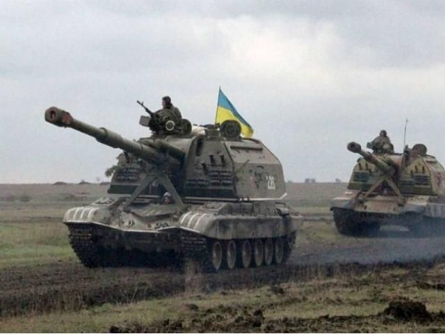 Бойцов АТО обстреляли из "Градов" Бойцов АТО обстреляли из "Градов"