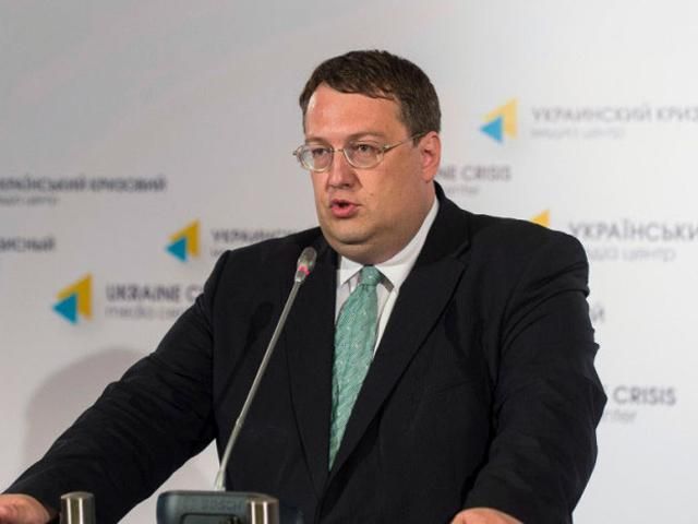 Не просто буде зайти в Луганськ та Донецьк, — Геращенко