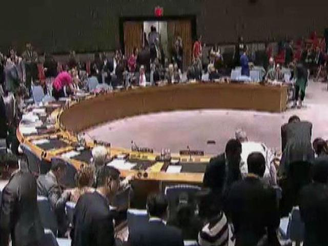 Совет Безопасности ООН: Чуркин винит Украину в гуманитарном кризисе, РФ хочет "помочь" Совет Безопасности ООН: Чуркин винит Украину в гуманитарном кризисе, РФ хочет "помочь"