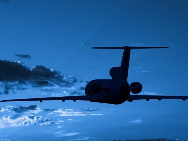 Евросоюз готов закрыть небо для российских авиакомпаний Евросоюз готов закрыть небо для российских авиакомпаний